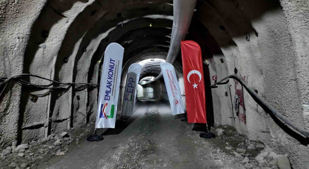 Bakan Kurum: Ülkemizin en büyük atık su tünelini Hatayda inşa ediyoruz