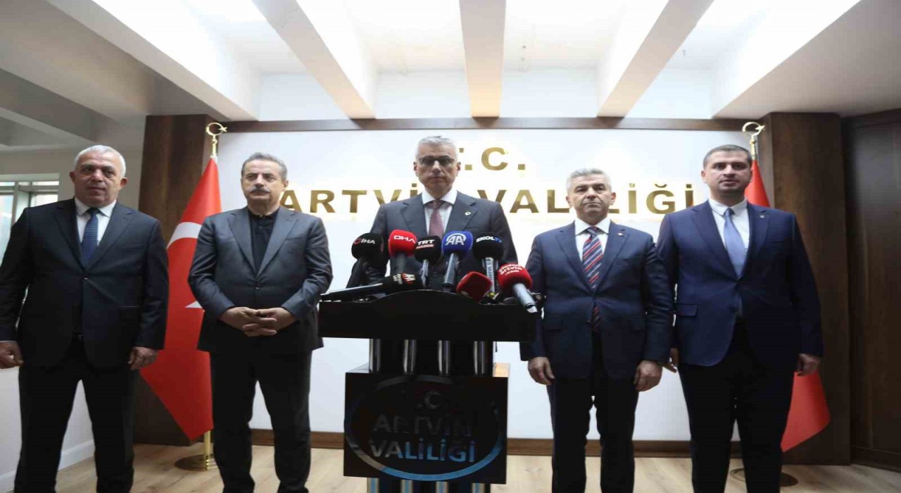 Bakan Memişoğlu Artvine 400 yataklı hastane müjdesi verdi