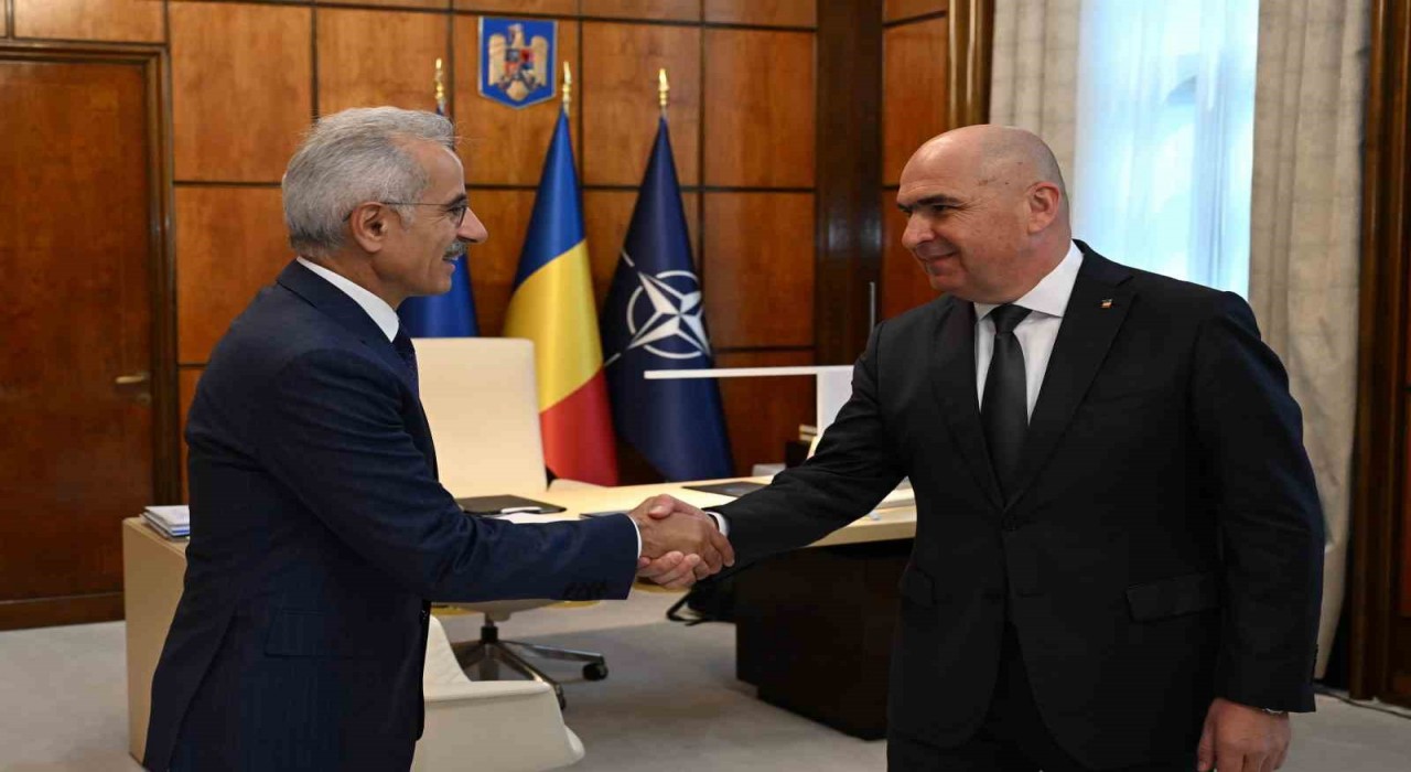 Bakan Uraloğlu, Romanya başbakanı ve ulaştırma bakanı ile görüştü