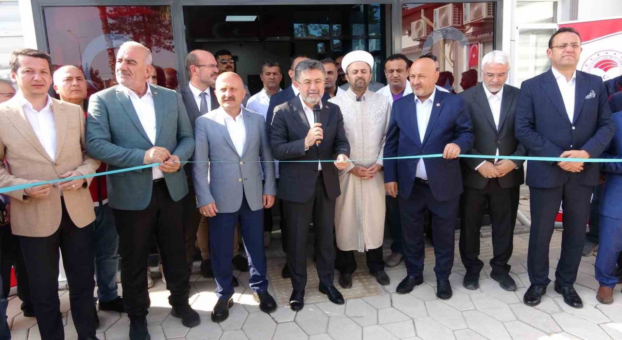 Bakan Yumaklı, Adıyaman Tohum Sertifikasyon Test Merkezinin açılışını yaptı