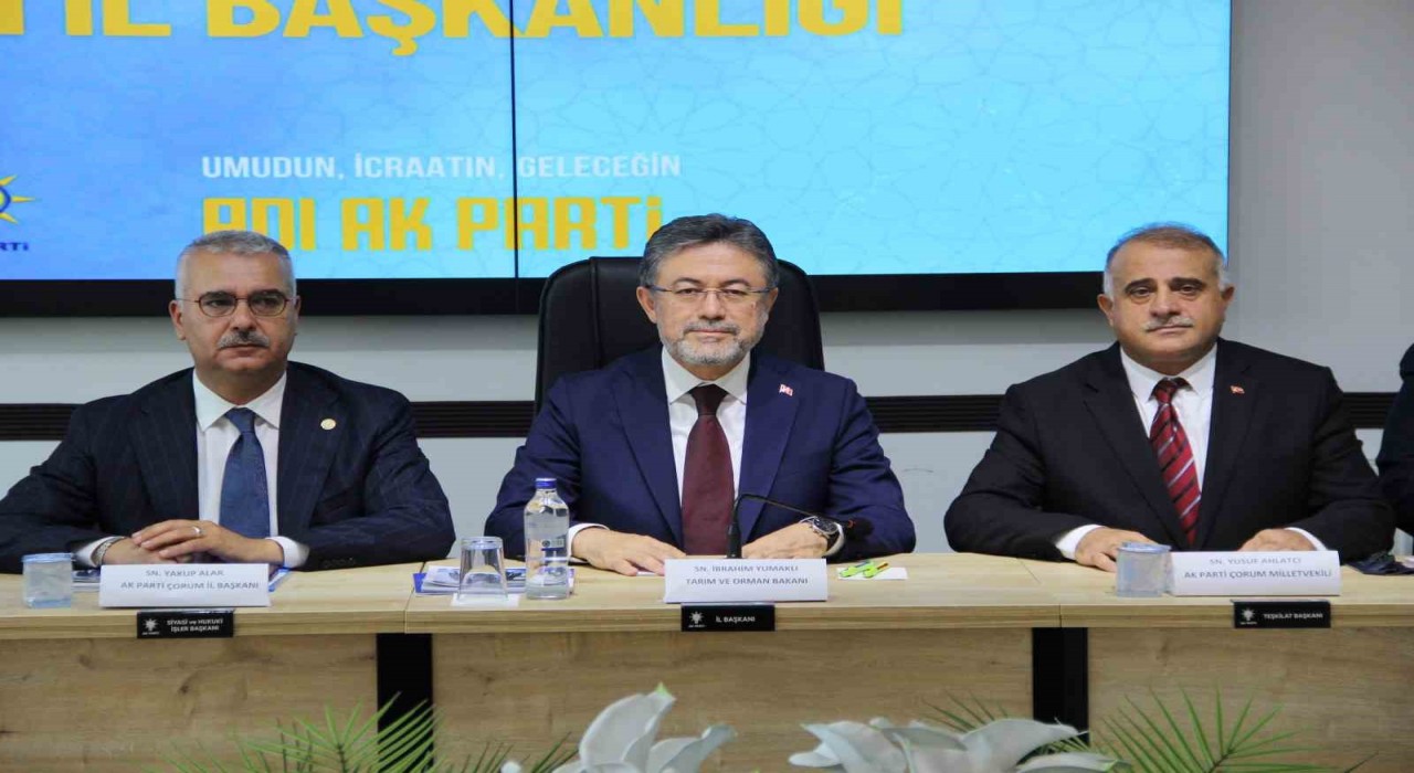 Bakan Yumaklı Çorumdaki yatırım ve projelerle ilgili bilgi aldı