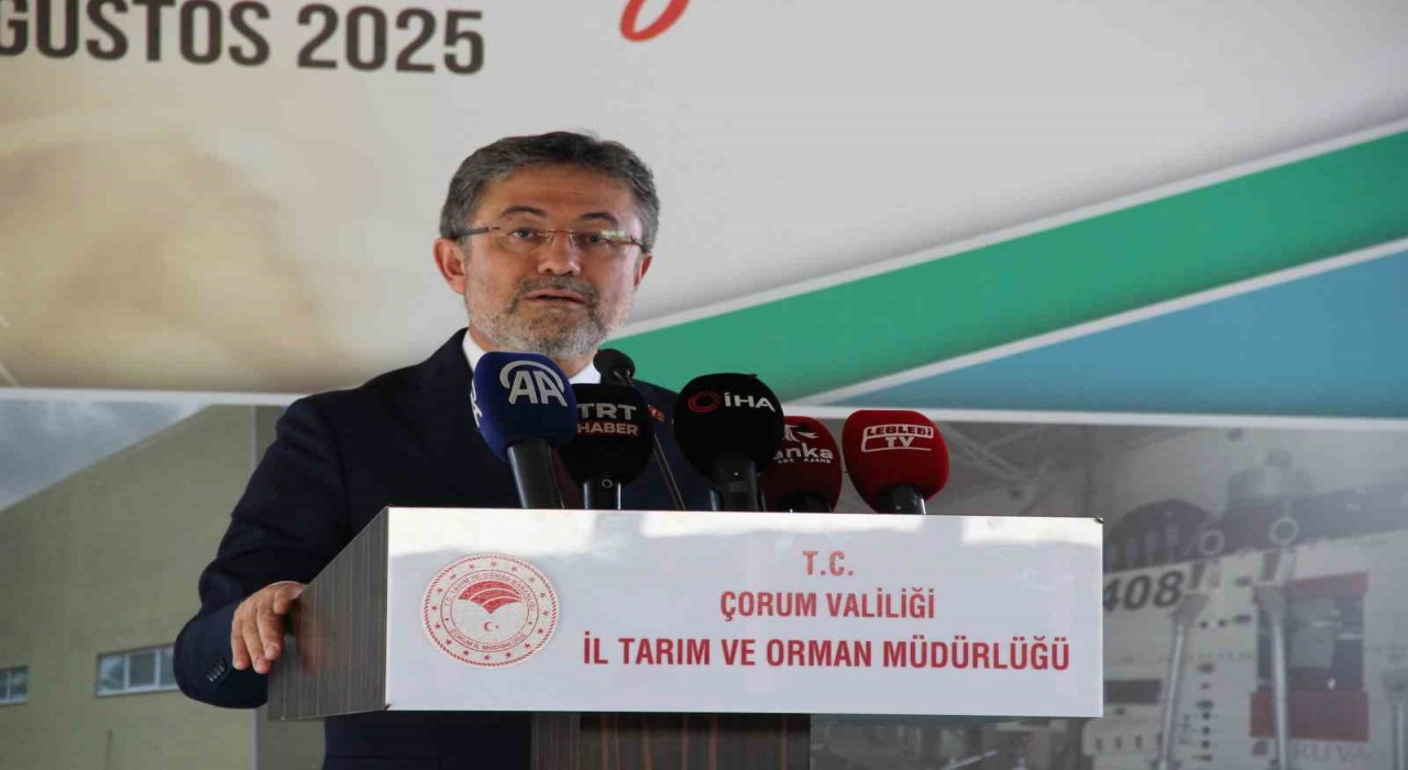 Bakan Yumaklı: Tarımsal üretimin sürdürülebilir olmasını ve ürettiğimiz ürünlerin kaliteli, verimli olmasını sağlayacağız