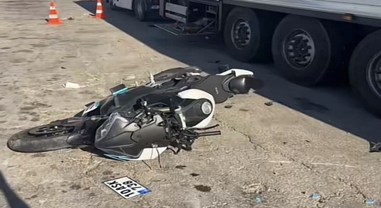 Balıkesirde feci motosiklet kazası: 1 ölü, 1 yaralı