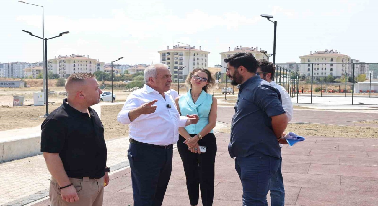Balkan Mahallesindeki park açılış için gün sayıyor