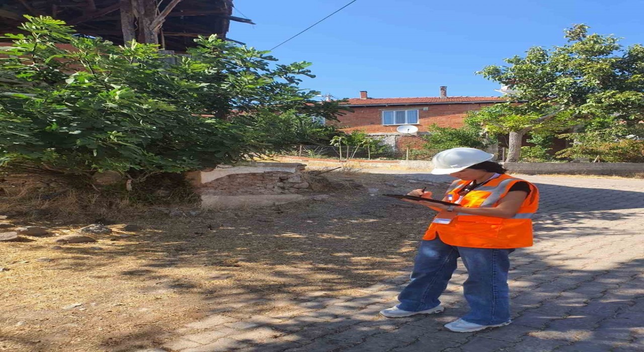 BARÜden deprem bölgesindeki hasar tespit çalışmalarına destek