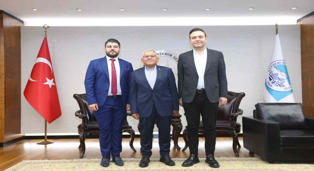 Başkan Büyükkılıç; AK Parti Gençlik Kolları Başkanı İbişi ağırladı