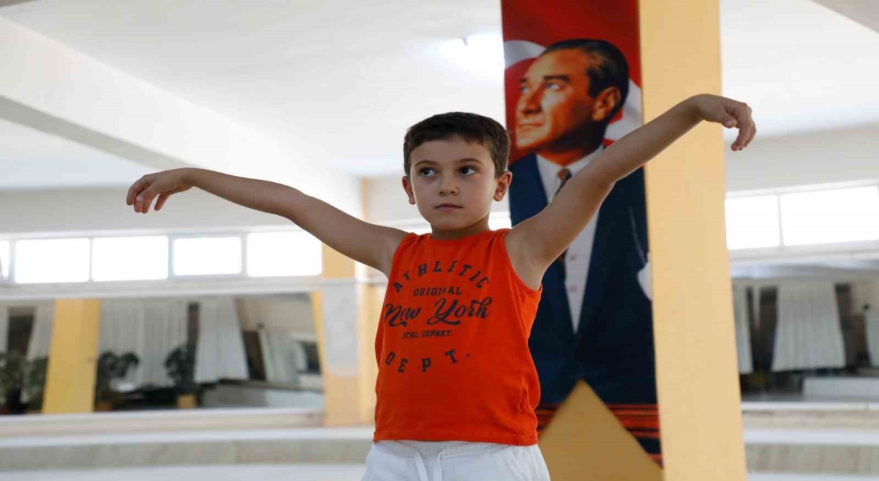 Başkan Çerçioğlundan çocukların gelişimine destek