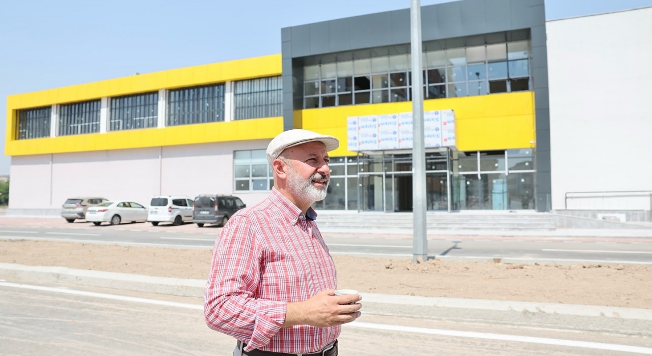 Başkan Çolakbayrakdar: Hemşehrilerimizin yaşam kalitesini artıracak sosyal alanlar kazandırıyoruz