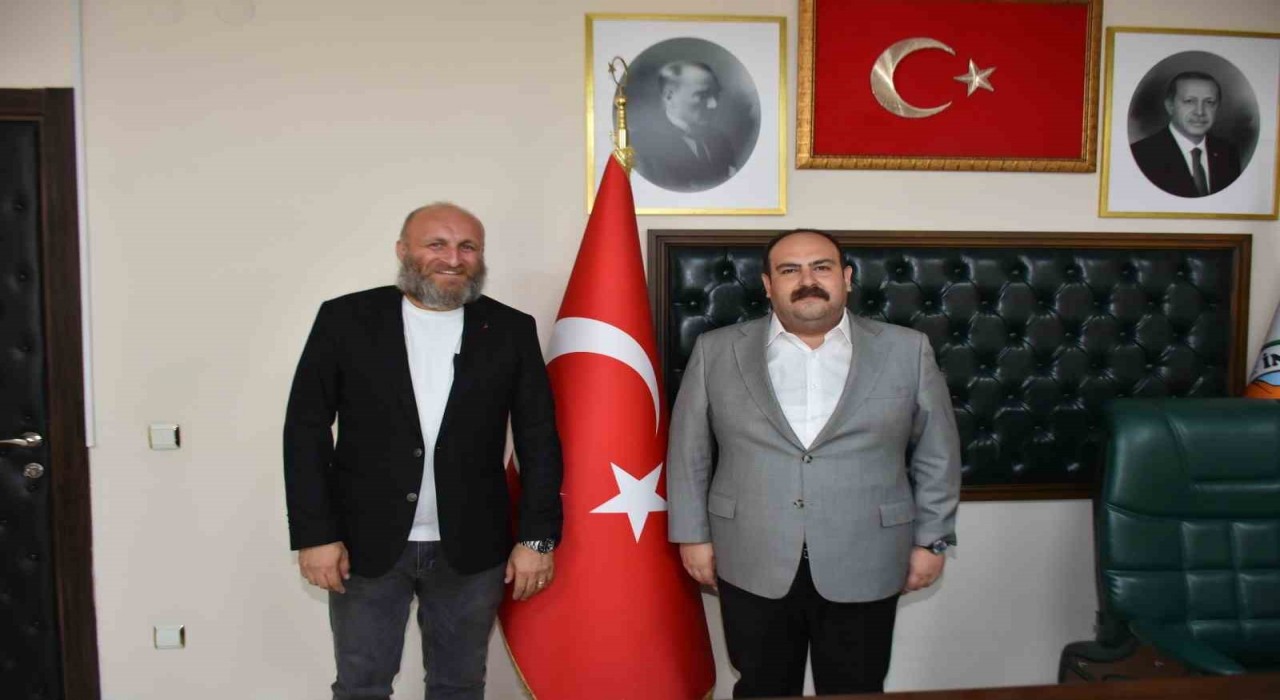 Başkan Hamamcının konuğu ünlü oyuncu Çetin Altay oldu