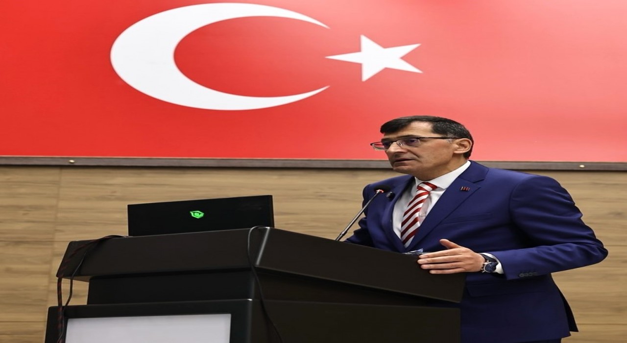 Başkan Kahveciden bayrak asma çağrısı