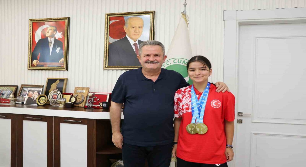 Başkan Koloğlu şampiyonunu ağırladı