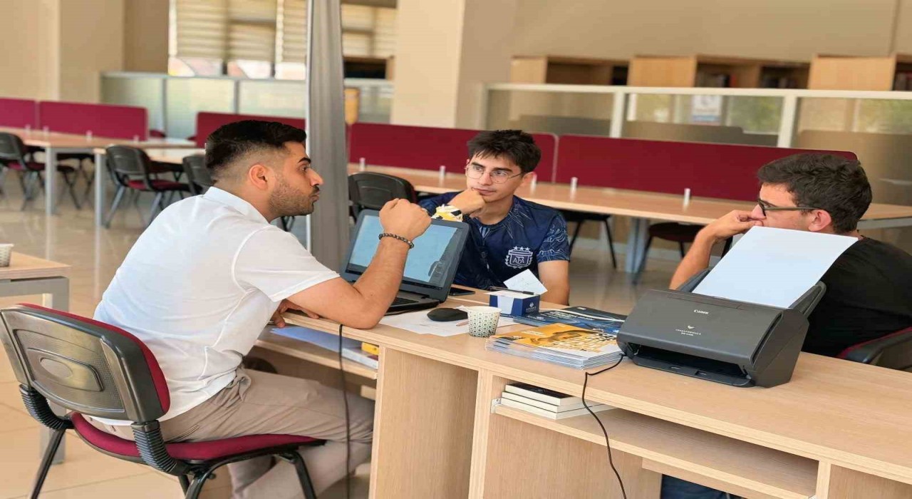 Başkan Özdoğan: Gençlerimizin en doğru tercihi yapması için yanlarındayız