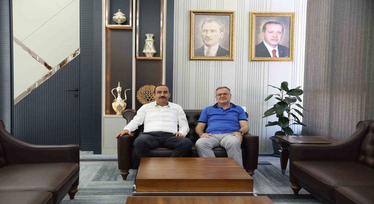 Başkan Özdoğan; İncesu Belediye Başkanı Mustafa İlmeki makamında ağırladı