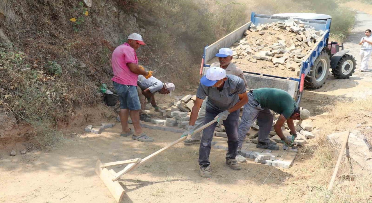 Başkan Özel: Her mahalleye, her vatandaşa eşit hizmet ediyoruz