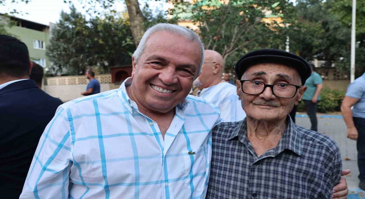 Başkan Şadi Özdemir, Akçalar Mahallesinde vatandaşlarla buluştu