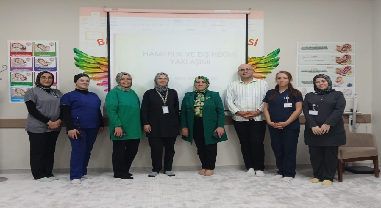 Bayburtta anne adaylarına ağız ve diş sağlığı eğitimi veriliyor