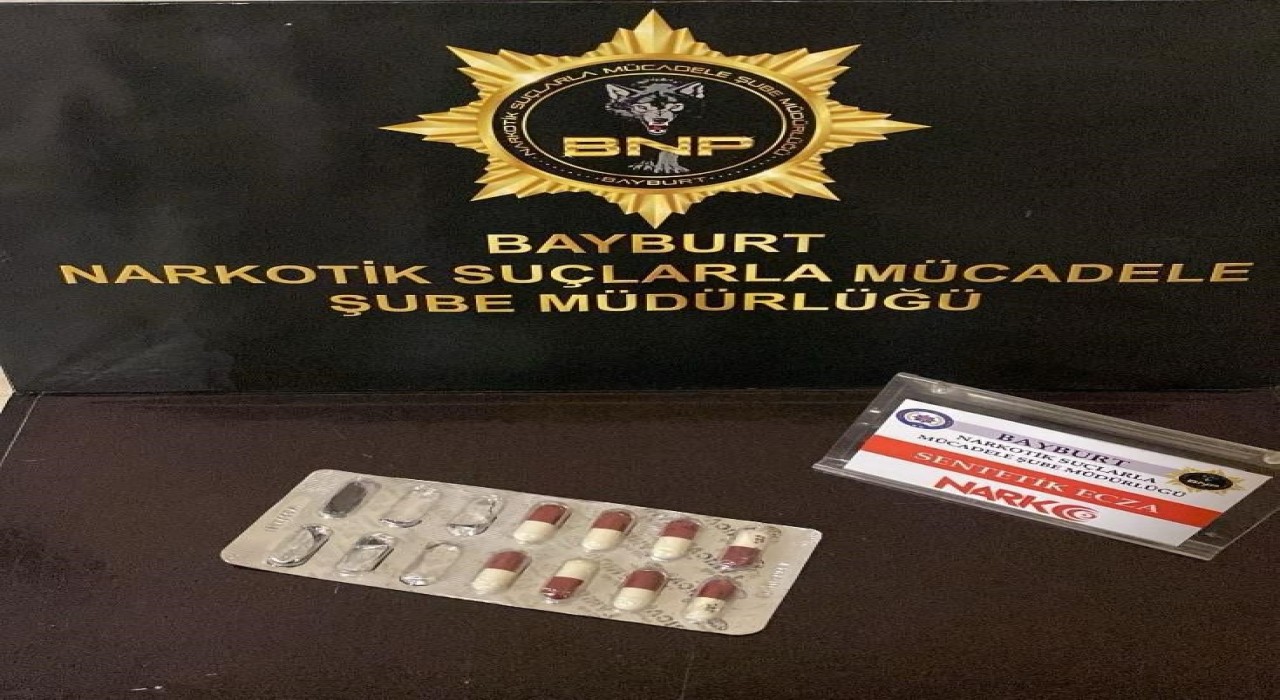 Bayburtta bir miktar uyuşturucu ele geçirildi
