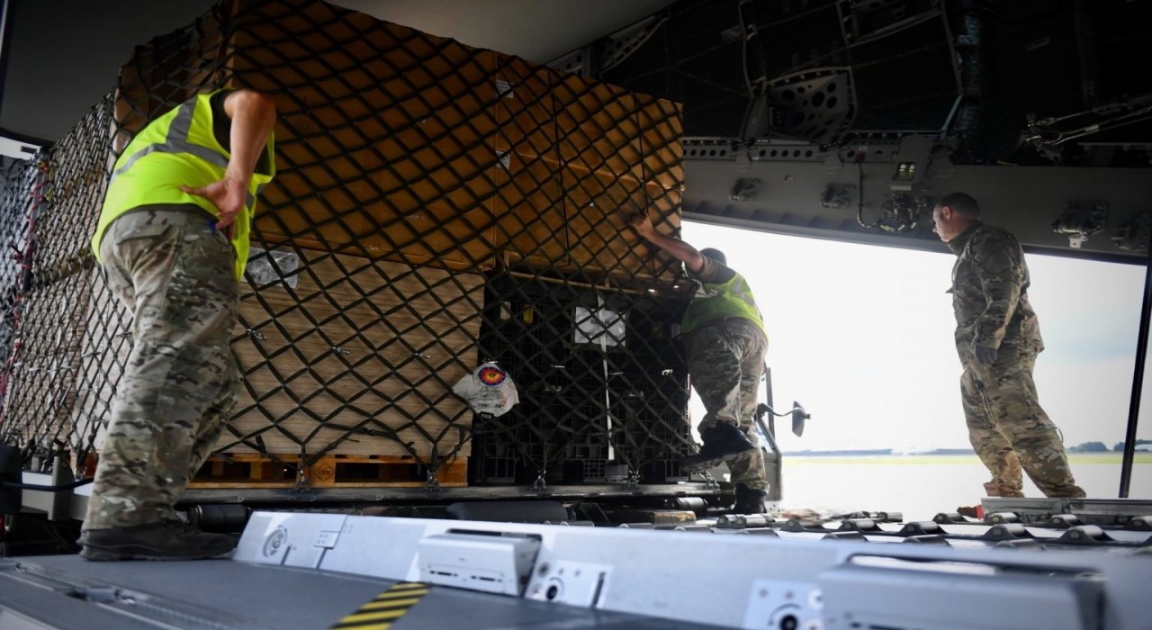 Belçikadan Gazzeye havadan yardım: 15 ton malzeme bırakıldı