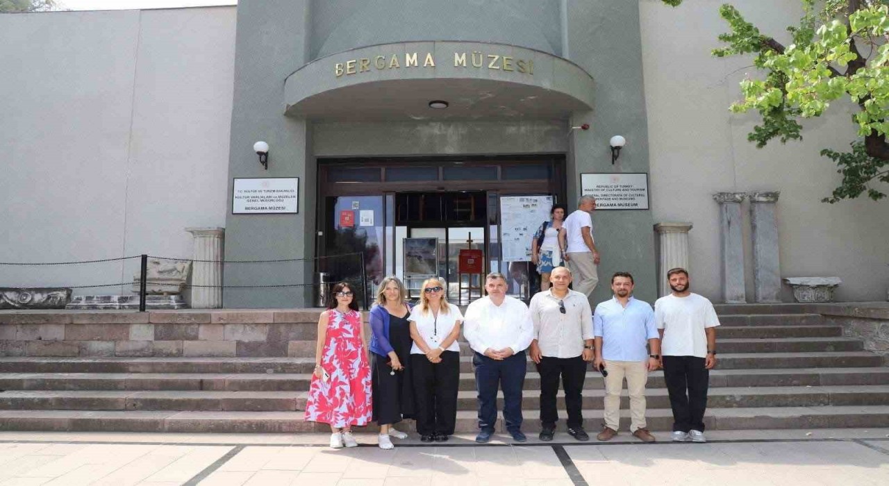 Bergama; UNESCO Dünya Mirası Gönüllüleri 2025 Kampanyasında Türkiyeyi temsil edecek