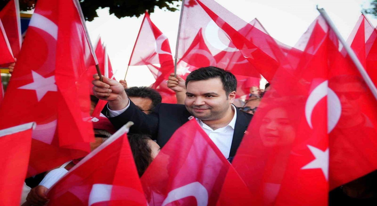 Beşiktaş Belediyesi 30 Ağustosu ‘Zafer Yürüyüşü ile kutladı