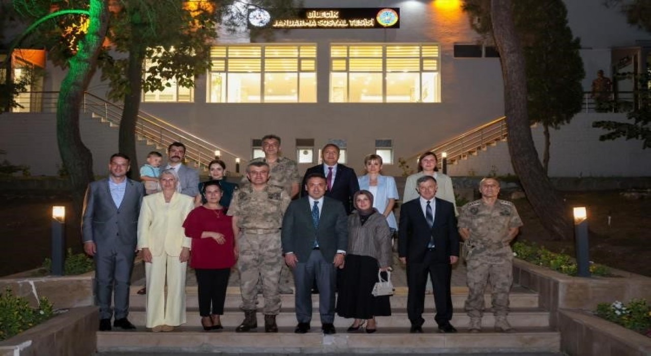 Bilecikte komutanlara veda yemeği düzenlendi