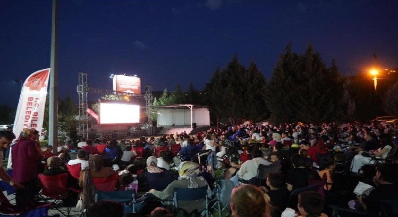 Bilecikte Vadipark sinema geceleri sona erdi