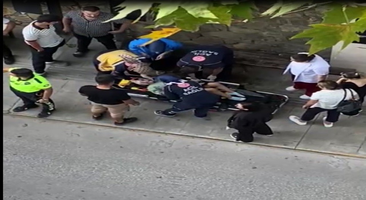 Bilecikte yola koşarak fırlayan çocuğa motosiklet çarptı