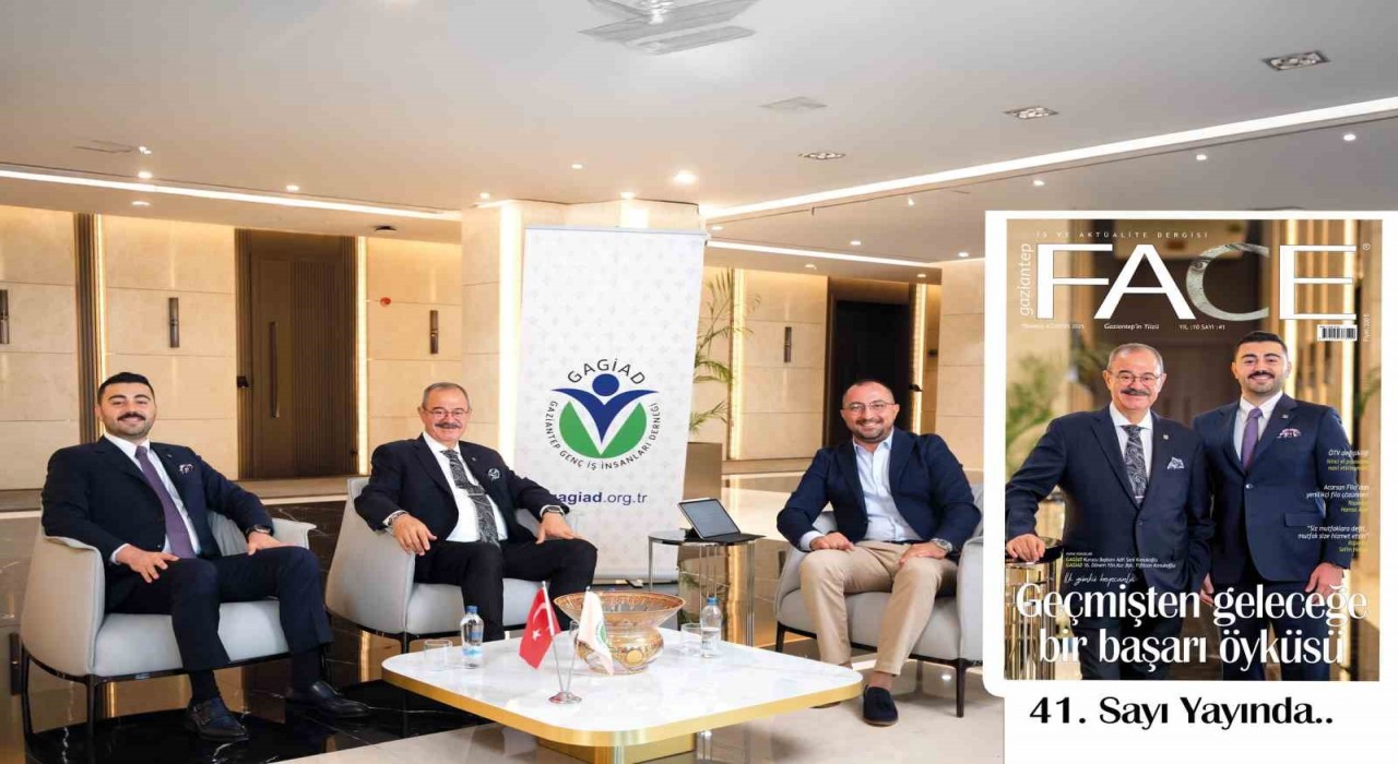 Bir kapakta iki kuşak: Face Dergisinden özel buluşma