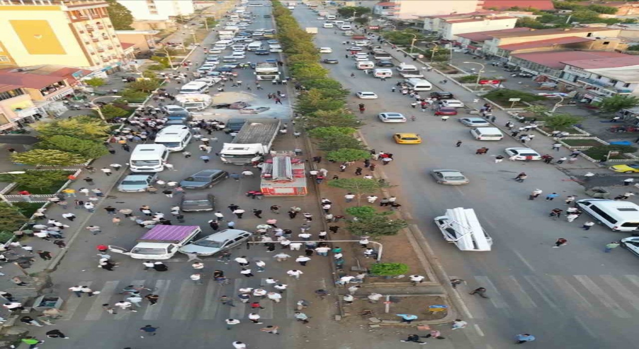 Bitlisteki 9 araçlı zincirleme kaza havadan görüntülendi: Ortalık savaş alanına döndü