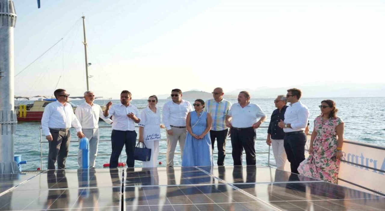 Bodrumda Yüzer Deniz Suyu Arıtma Platformu tanıtıldı