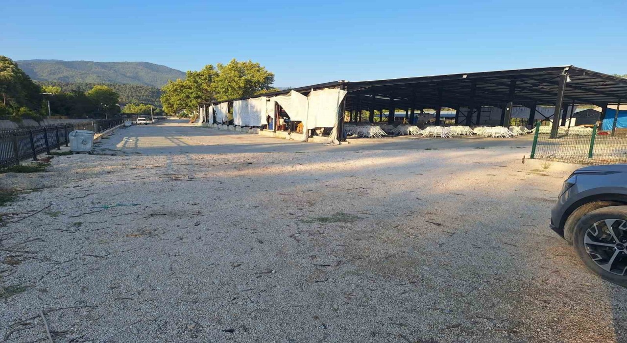 Boluda bıçaklı alacak-verecek kavgası: 1 yaralı