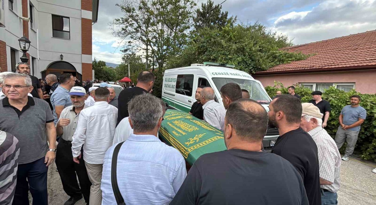 Bolunun Kızılderili Reisi son yolculuğuna uğurlandı