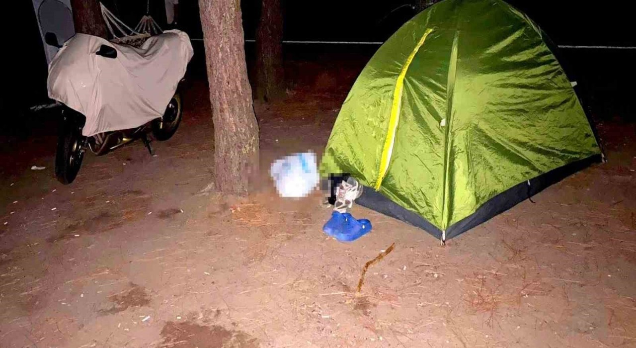 Boşanmak üzere olduğu eşini öldürüp kaçtığı Sinopta yakalanan şahıs Trabzona getirildi