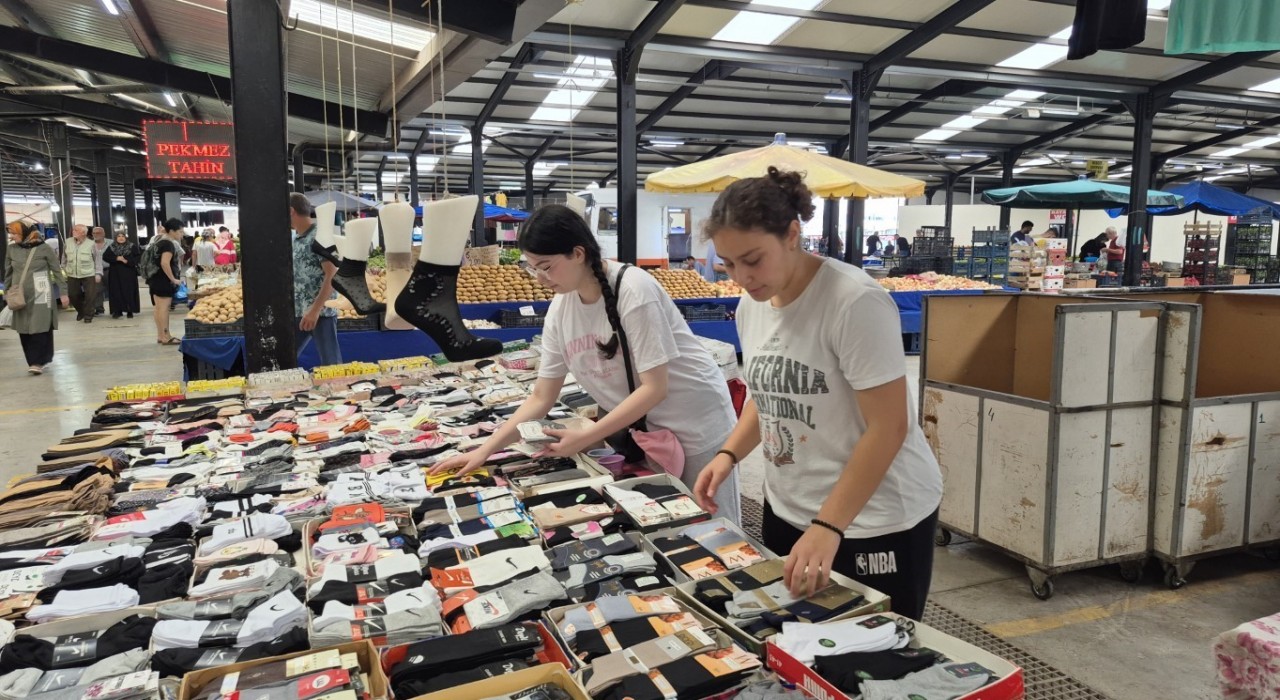 Bu kamp gençleri hayata hazırladı