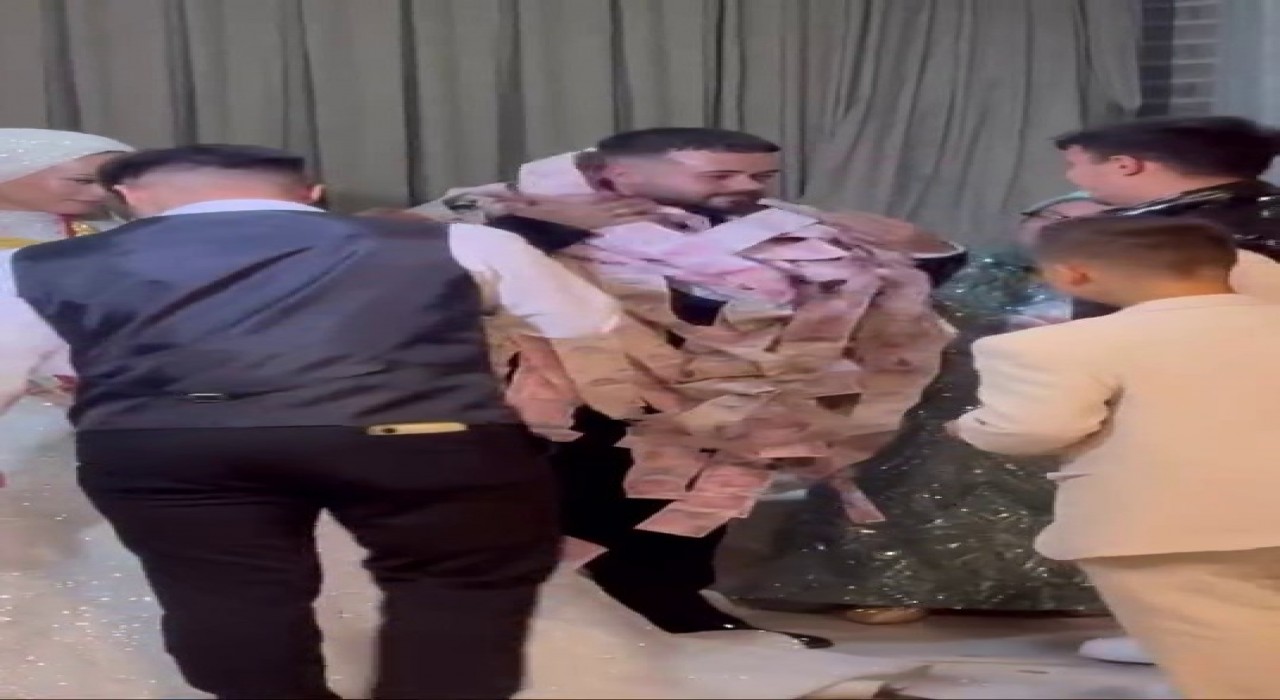 Bursada damadı paraya boğdular