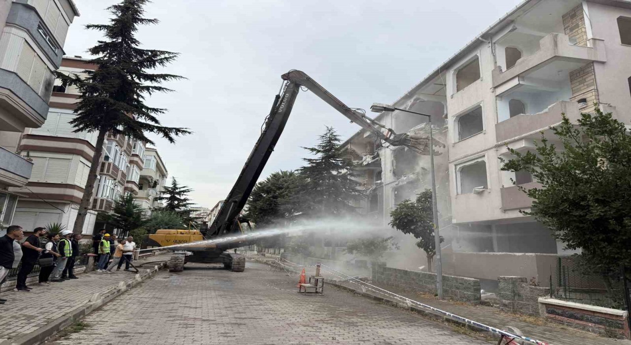 Büyükçekmecede kentsel dönüşüm çalışmaları devam ediyor