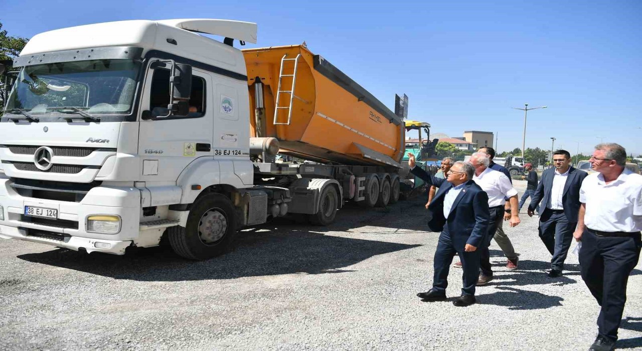 Büyükşehir; Erkilet Bulvarından Sancaktepeye yeni bağlantı yolunu hizmete açtı