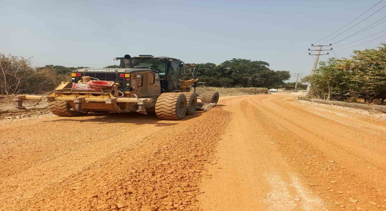 Büyükşehirle kırsal kesimde yol kalitesi artıyor