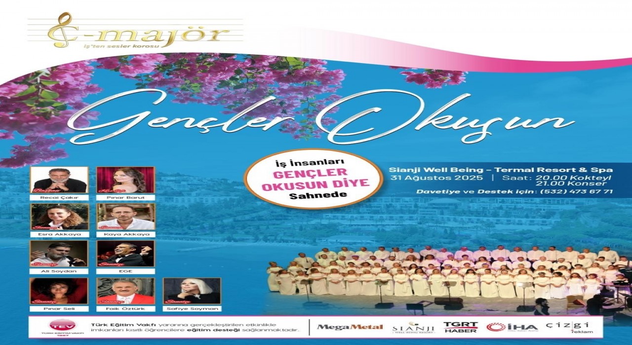 C-Majör Türkiye İşten Sesler Korosu 15. yardım konseri için Bodrumda sahnede