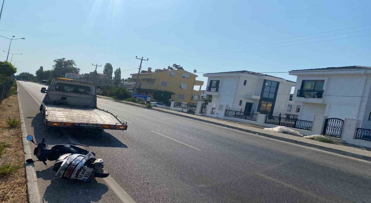 Çanakkalede motosiklet kazası: 1 ölü, 1 yaralı