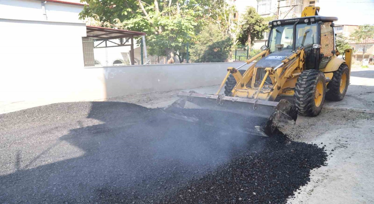 Canikte asfalt yol çalışması