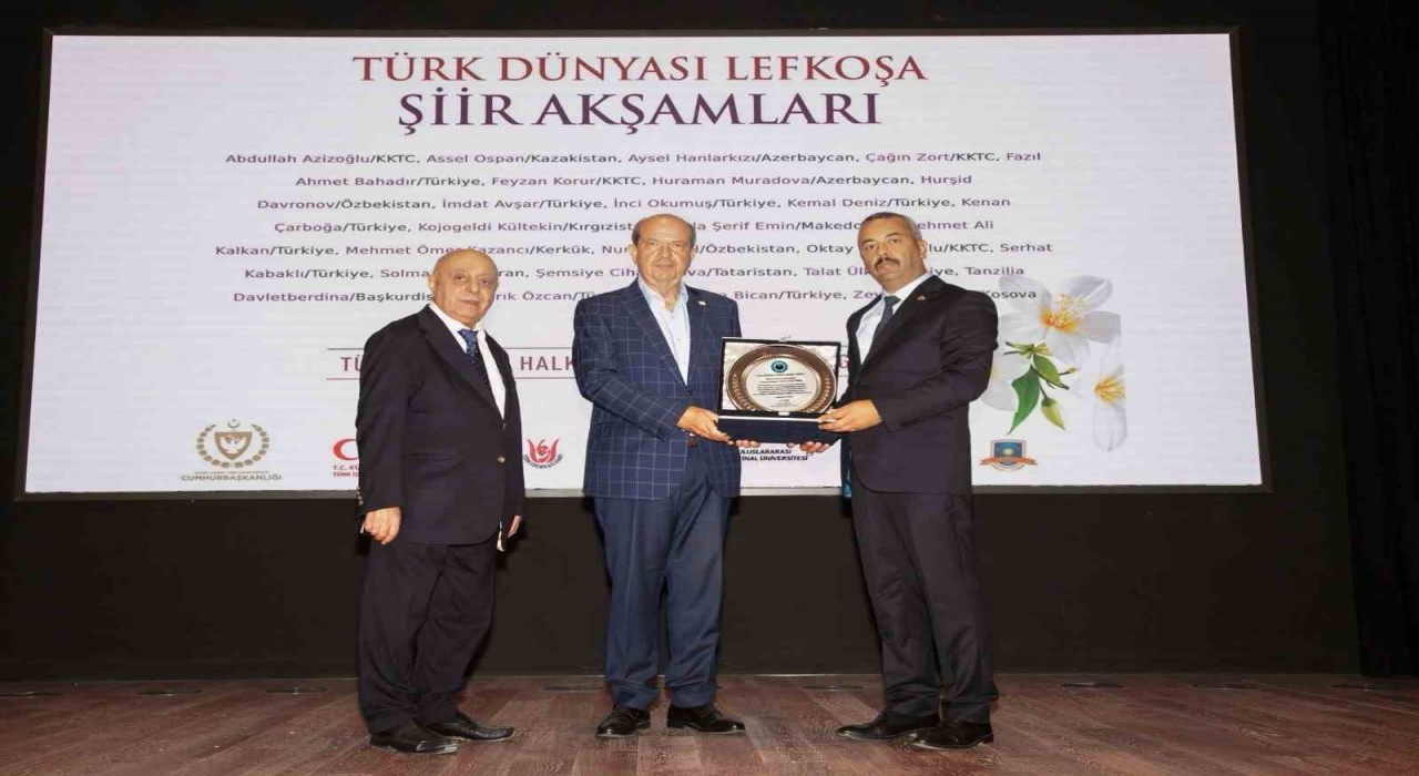 Çarboğadan KKTC Cumhurbaşkanı Tatara ‘Türk Dünyası Yüksek Hizmet Ödülü