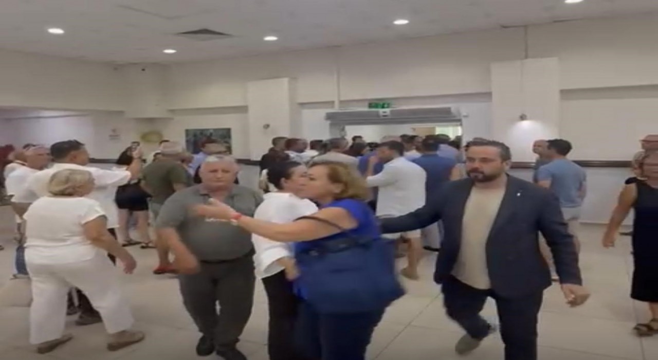 CHP Marmariste delege seçimleri gergin başladı