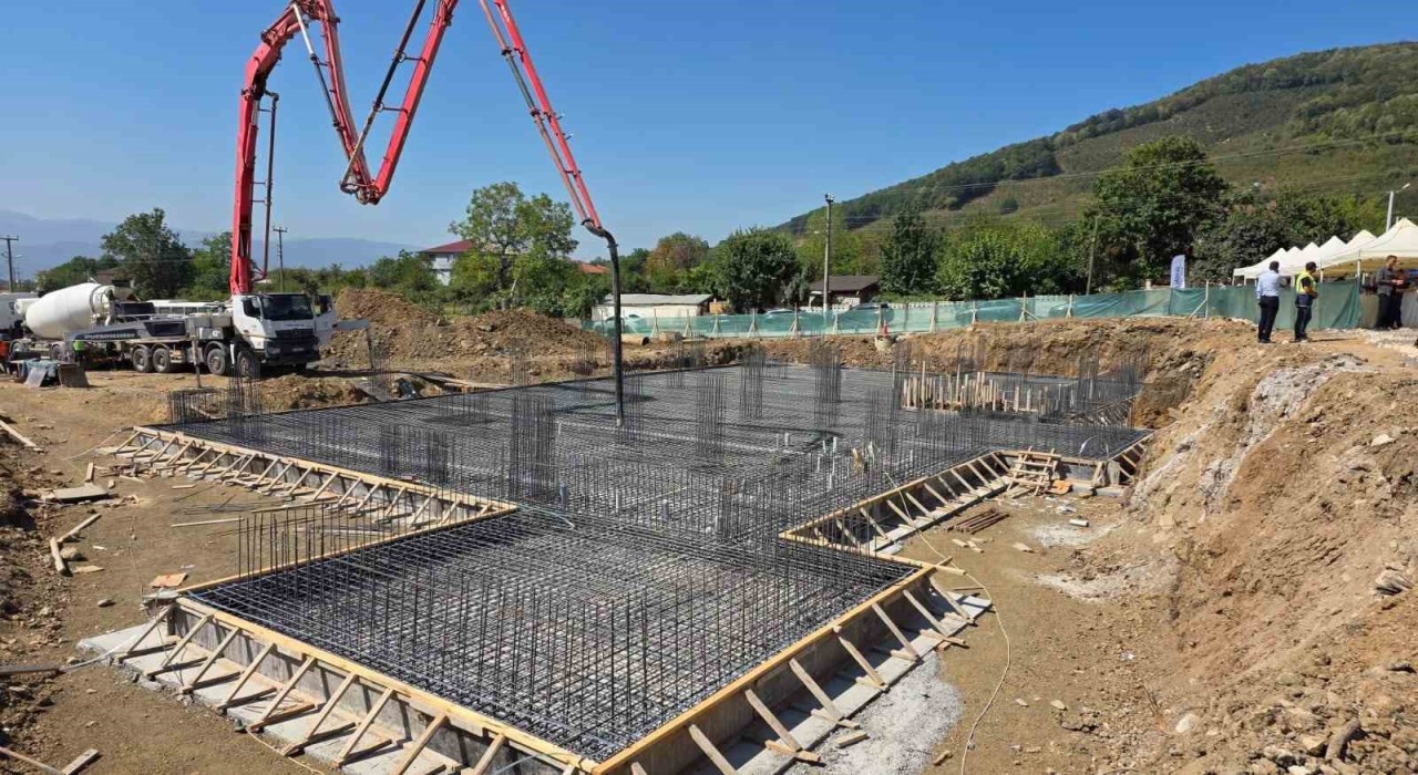 Çilimli, hayali olan Gençlik Merkezine kavuşuyor