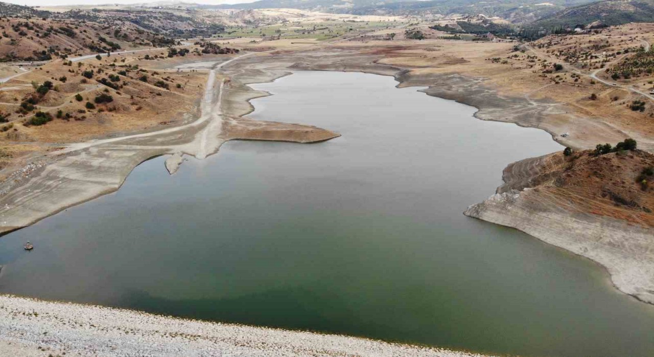 Çorumdaki barajlar alarm veriyor: Su seviyelerinde ciddi düşüş