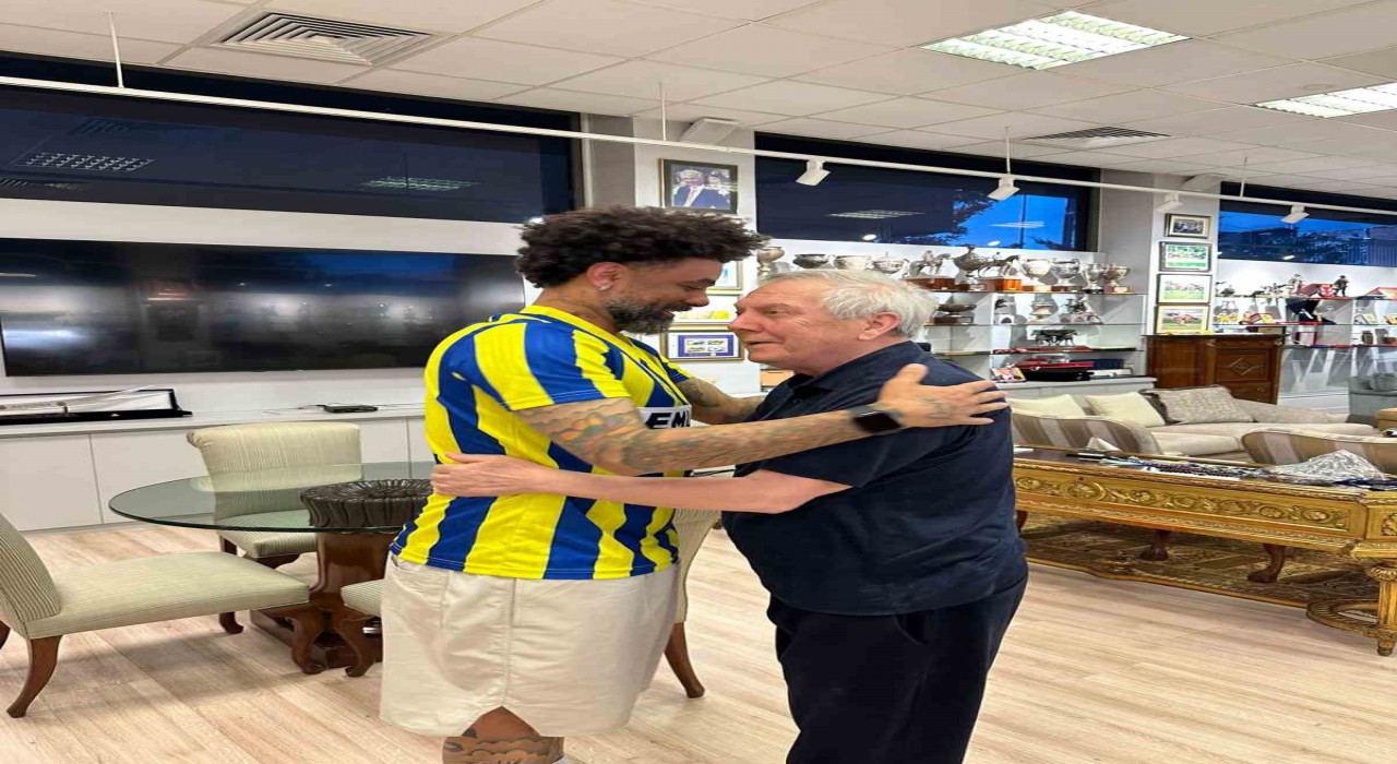 Cristian Baroni, Aziz Yıldırımı ofisinde ziyaret etti