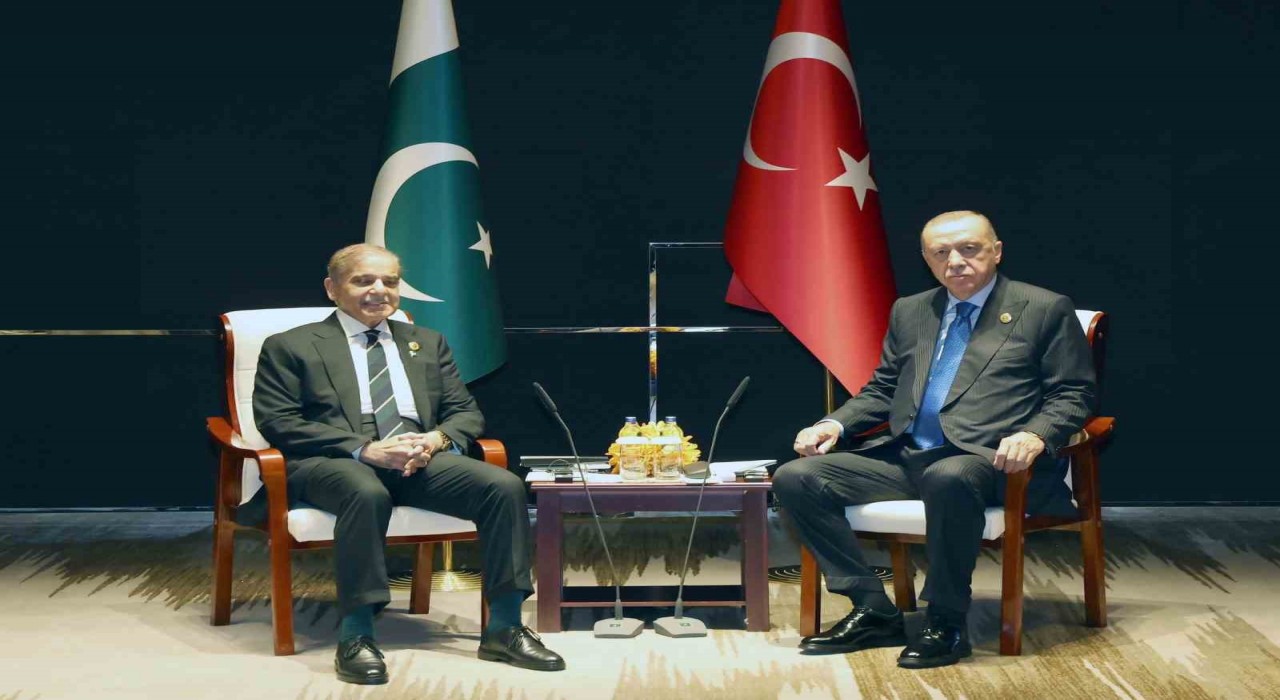 Cumhurbaşkanı Erdoğan, Pakistan Başbakanı Şerif ile görüştü