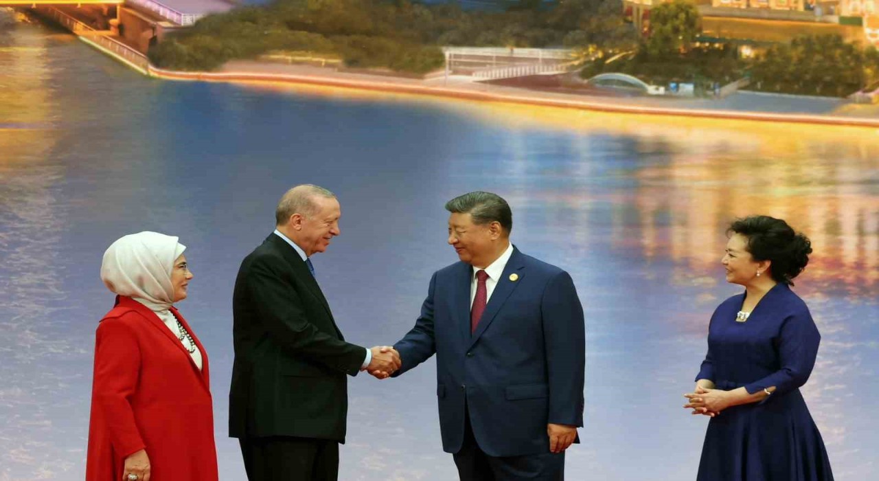 Cumhurbaşkanı Erdoğan, ŞİÖ Zirvesinde akşam yemeğine katıldı