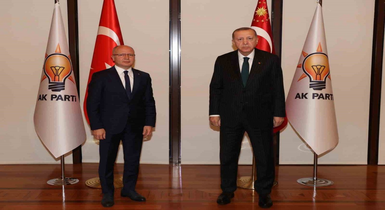 Davut Gürkandan 24. yıl mesajı: Cumhurbaşkanımızın liderliğinde milletimize hizmetten asla vazgeçmeyeceğiz