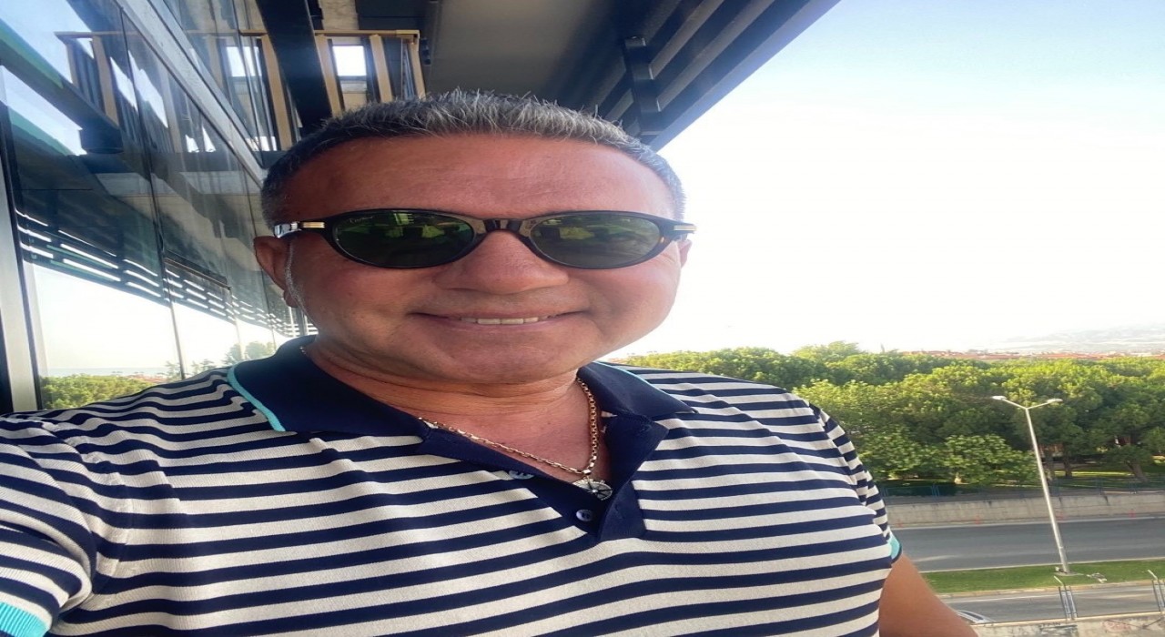 Denizlisporun eski Asbaşkanı rezidansta ölü olarak bulundu